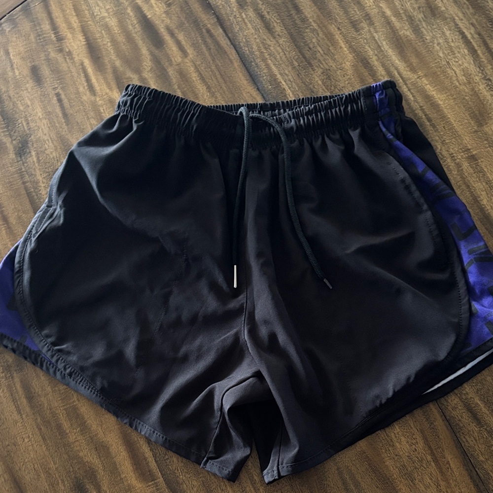 Women's Black and Purple unlined running Shorts with pockets